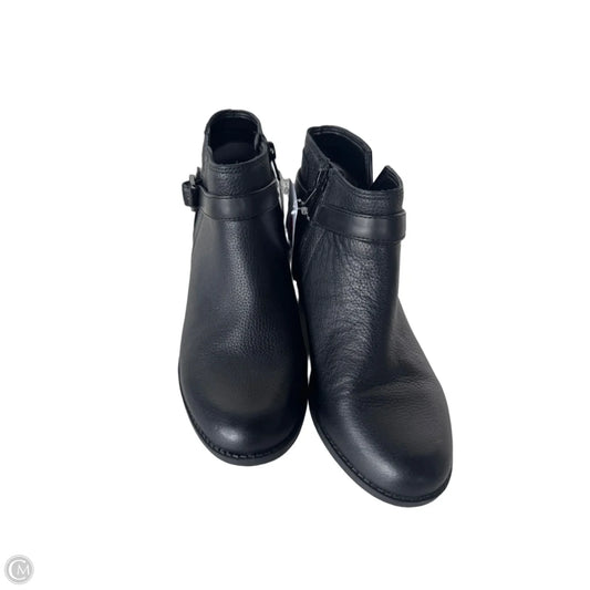 Boots Ankle Heels By Vionic In Black, Size: 6.5