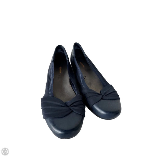 Shoes Flats By Yuu Collection In Navy, Size: 8.5