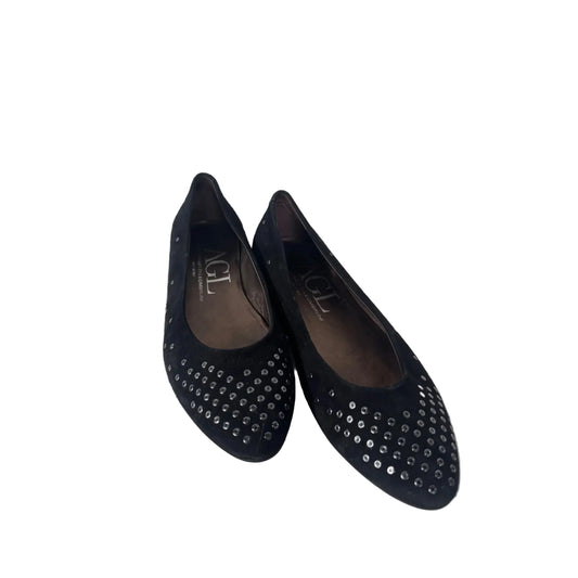 Shoes Flats By Agl In Black & Silver, Size: 8