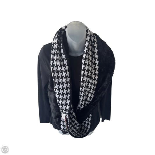 Scarf Winter By Croft And Barrow In Black & White