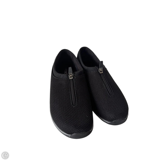 Shoes Flats By Aerosoles In Black, Size: 7