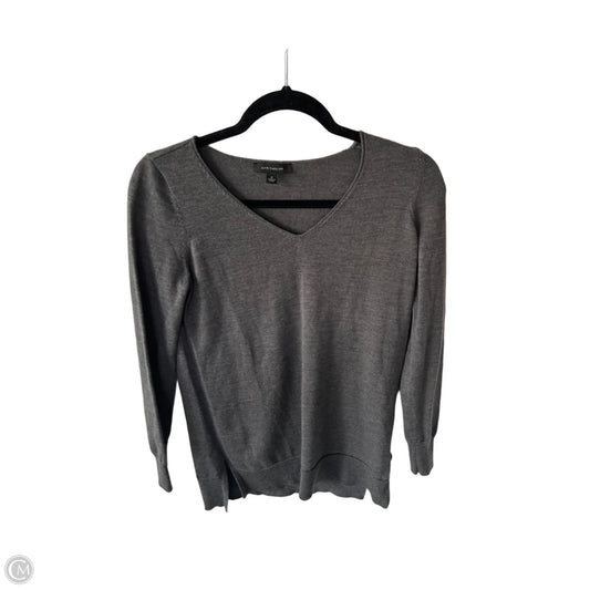 Sweater By Ann Taylor In Grey, Size: S