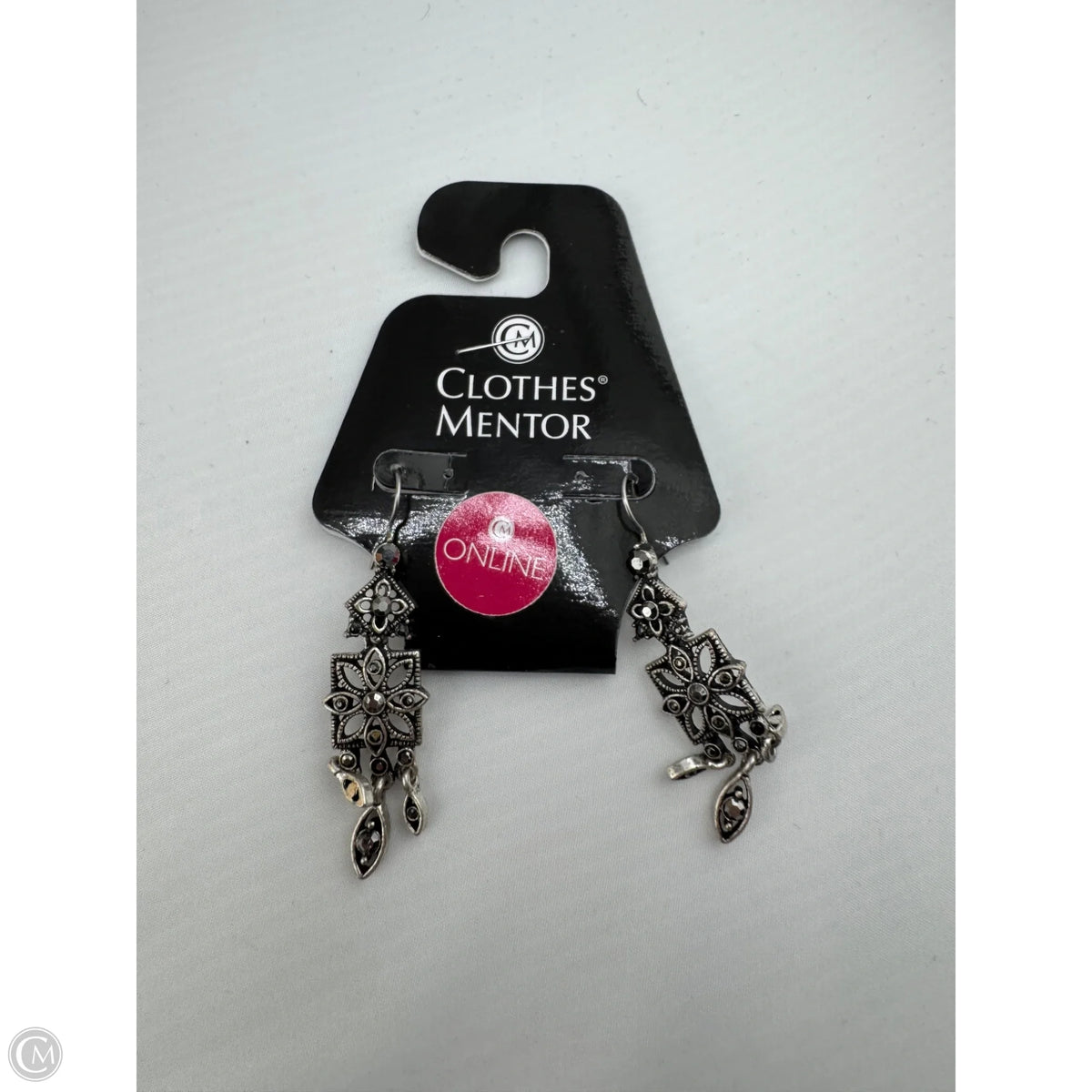 Earrings Dangle/drop By Clothes Mentor