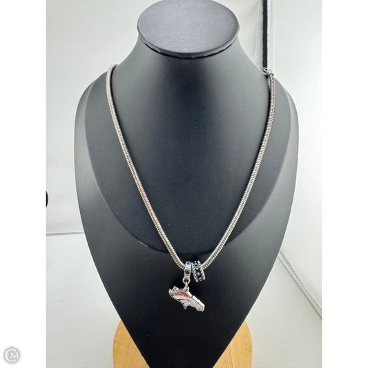 Necklace Charm By Clothes Mentor