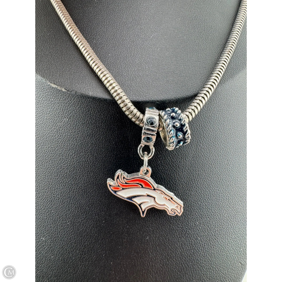 Necklace Charm By Clothes Mentor