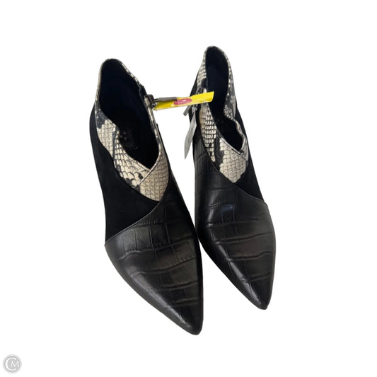 Boots Ankle Heels By Vince Camuto In Black & Cream, Size: 9