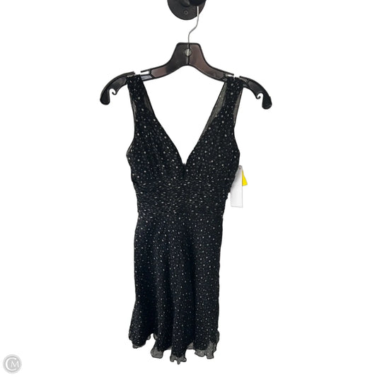 Dress Party Short By White House Black Market In Black & Cream, Size: Xs