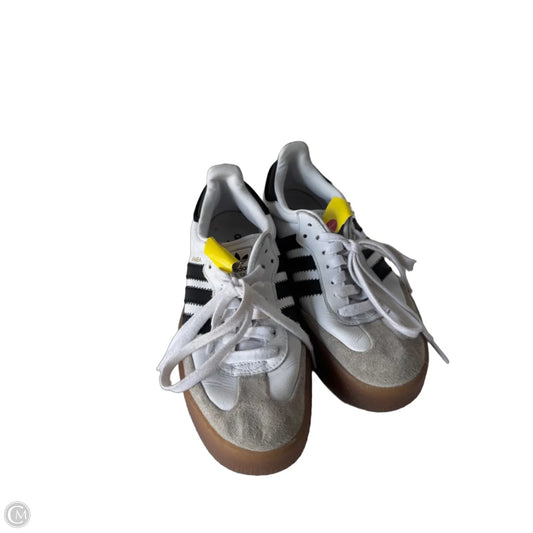 Shoes Sneakers By Adidas In Black & White, Size: 7