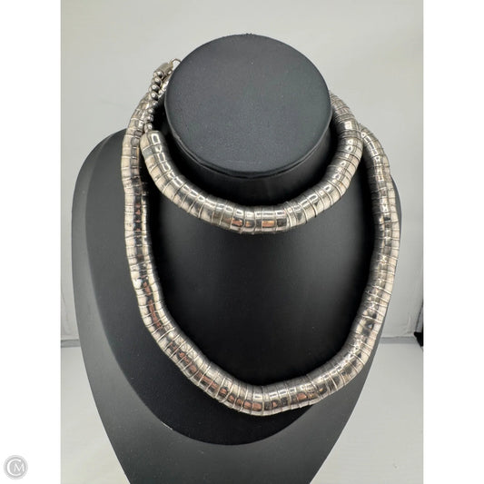 Necklace Chain By Clothes Mentor