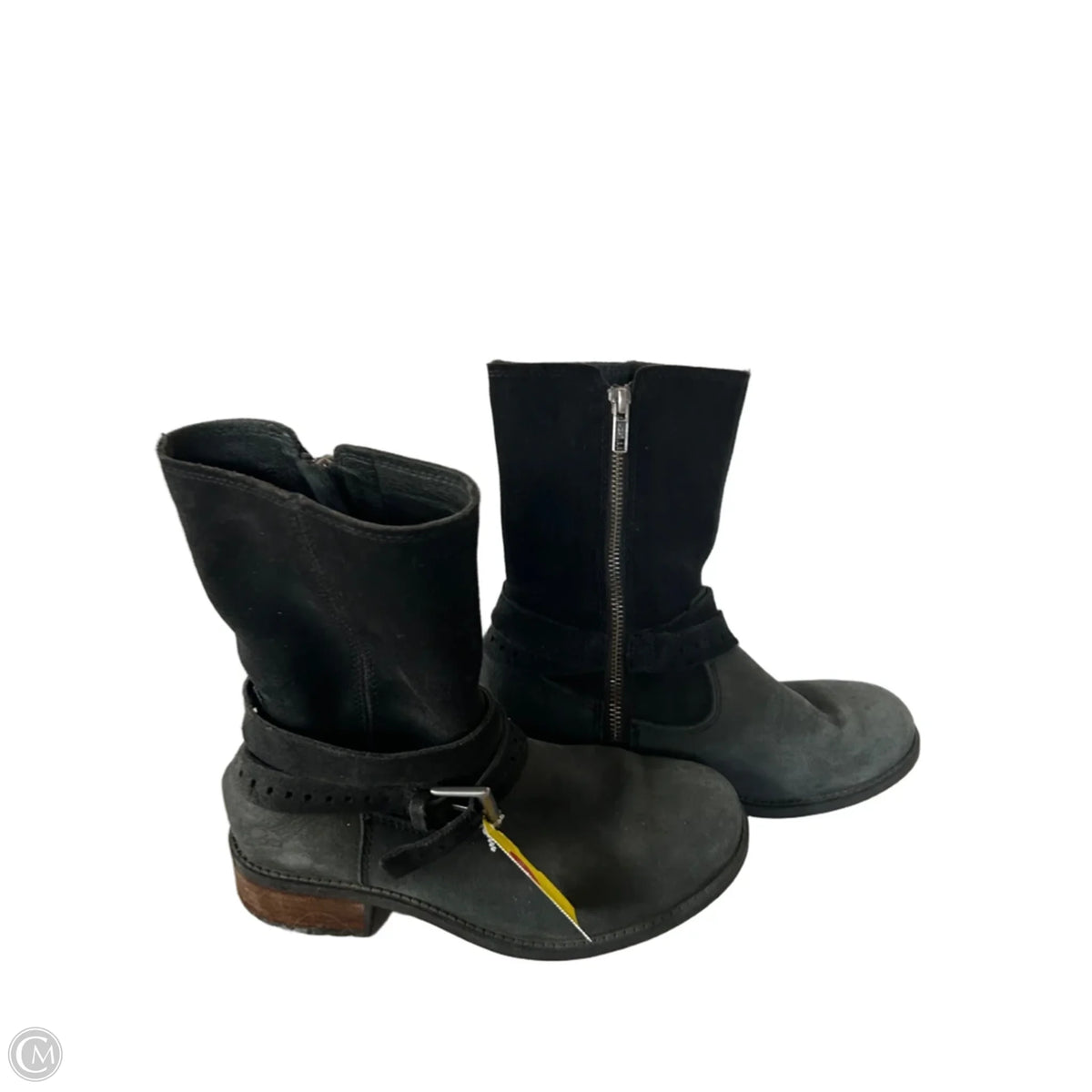Boots Designer By Ugg In Black, Size: 6