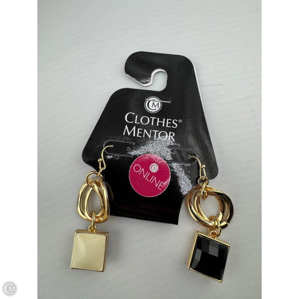 Earrings Dangle/drop By Clothes Mentor