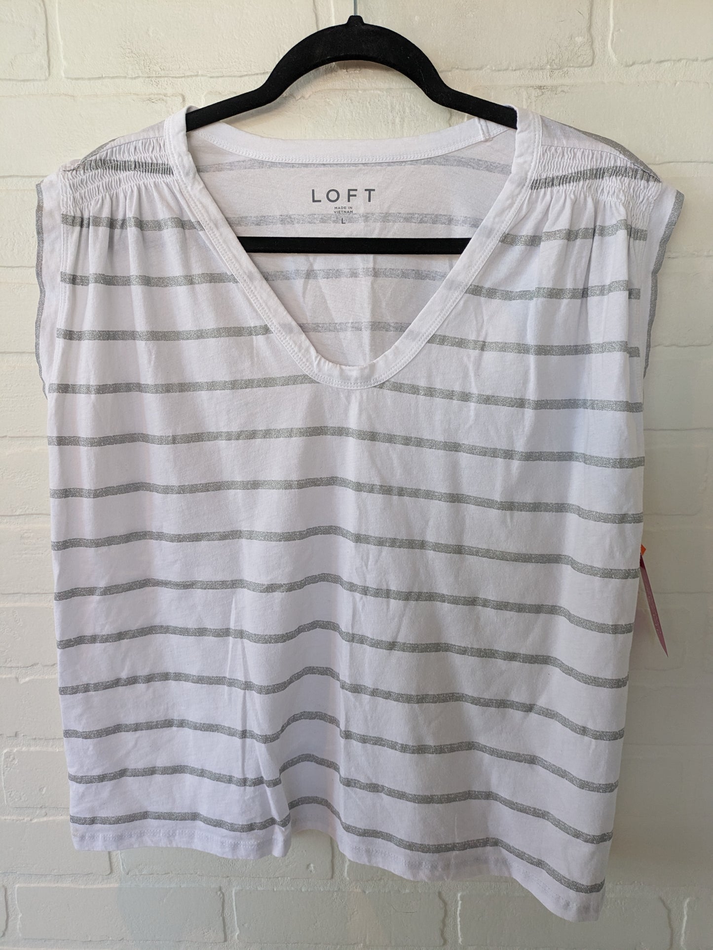 White Top Short Sleeve Basic Loft, Size L