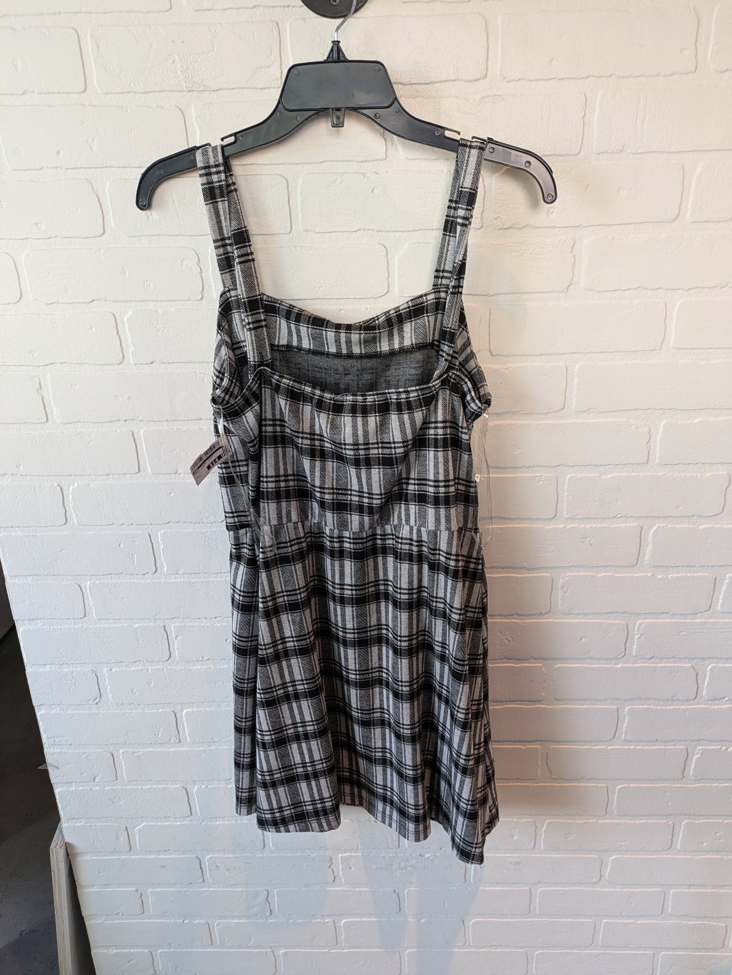 Dress Casual Short By Auw In Black White, Size: L