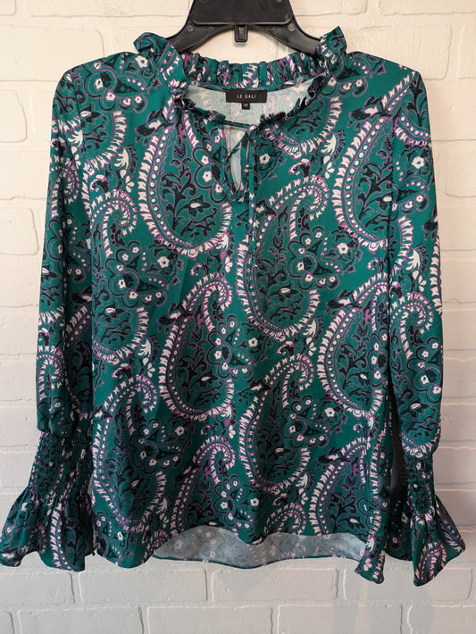 Top Long Sleeve By Clothes Mentor In Green, Size: Xs