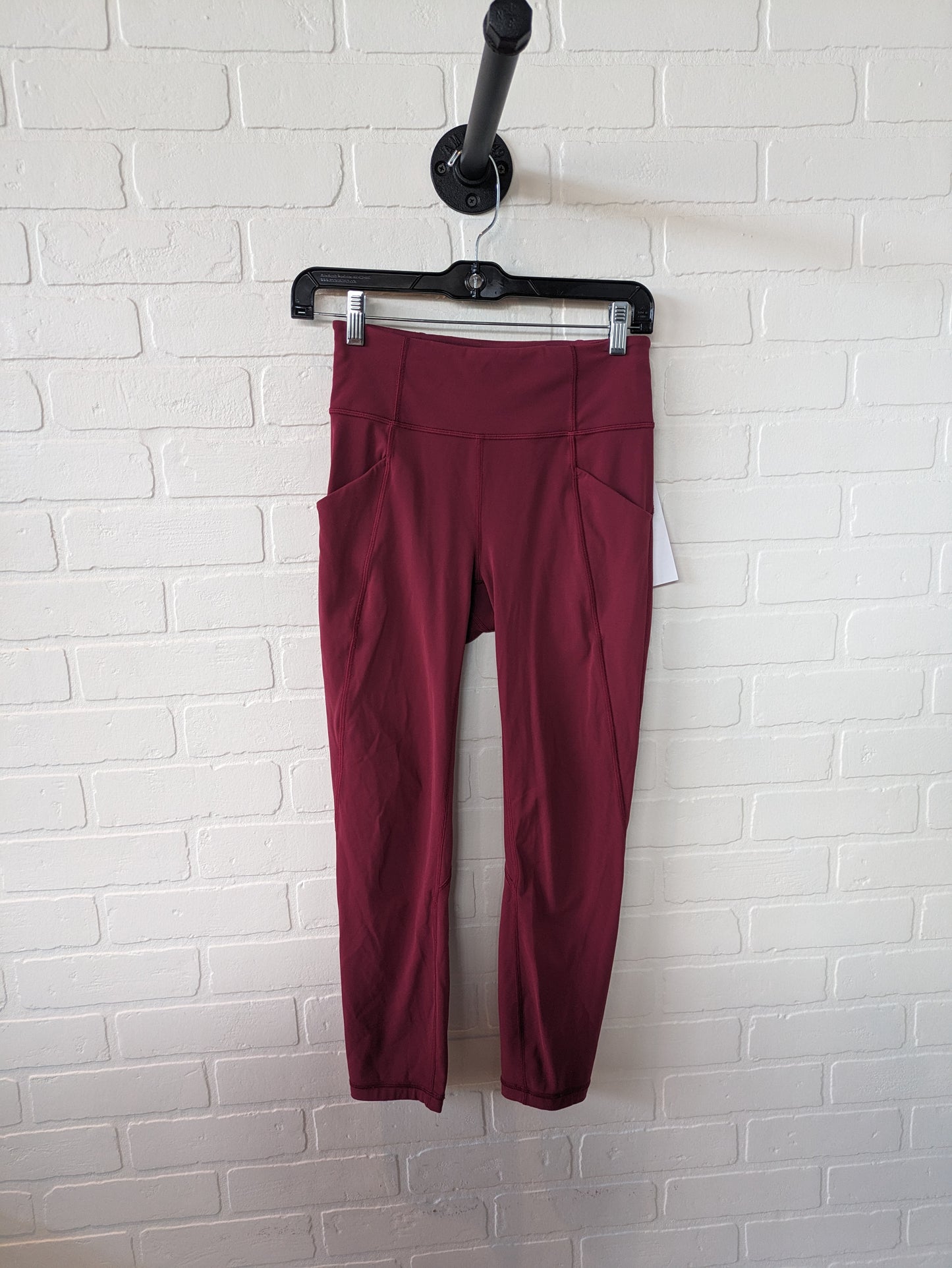 Athletic Leggings By Lululemon  Size: 4