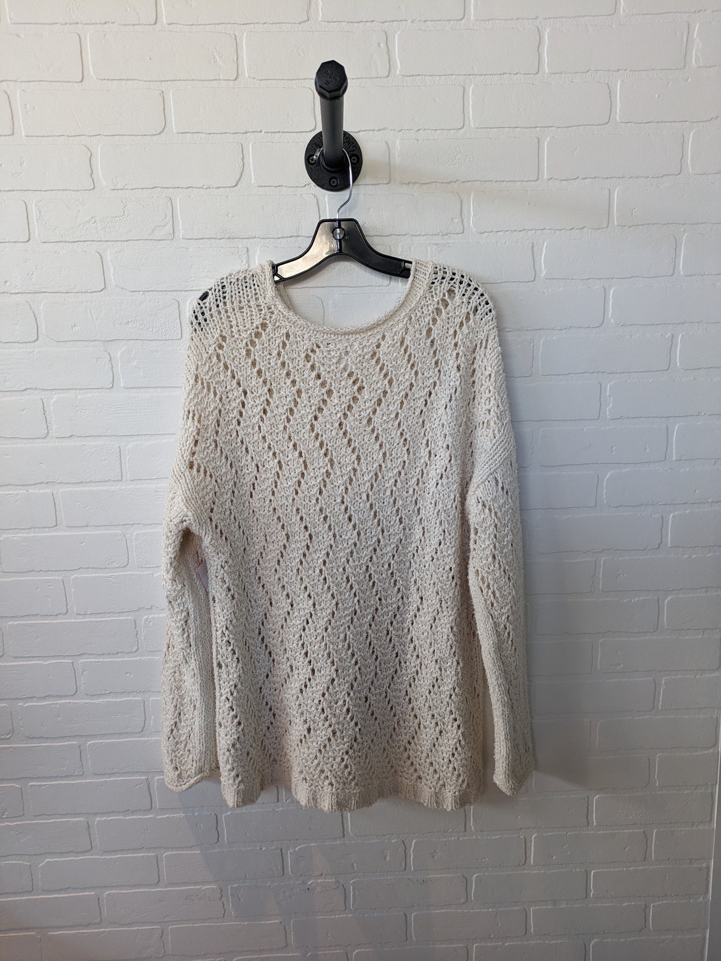 Sweater By Akemi And Kin  Size: L