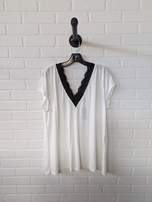 Top Short Sleeve By Suzanne Betro  Size: 1x