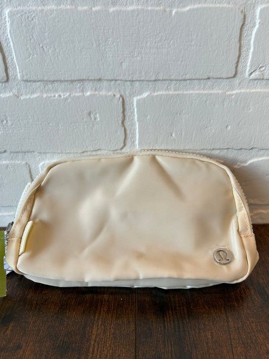 Belt Bag By Lululemon  Size: Medium