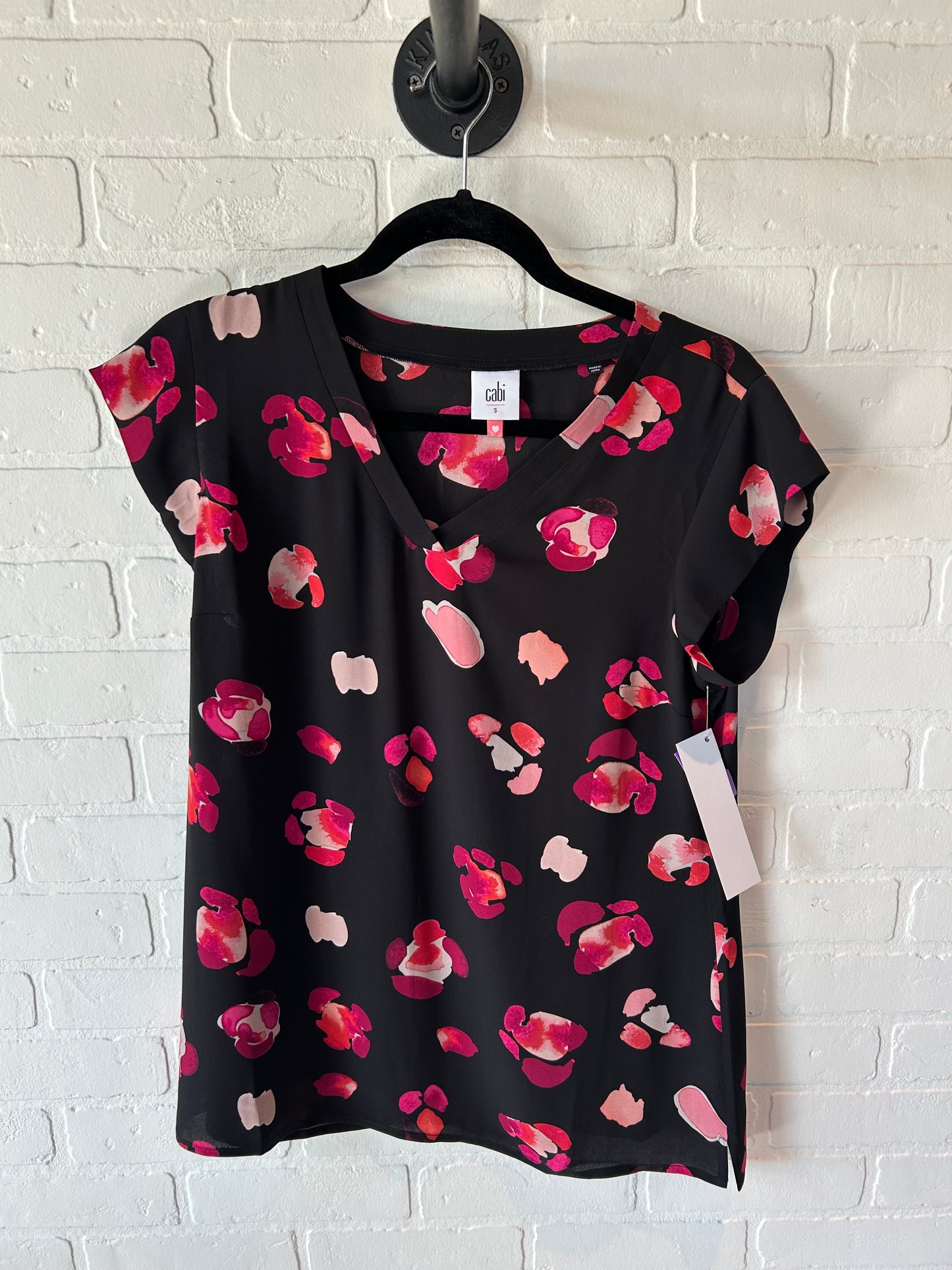 Top Short Sleeve By Cabi In Black & Pink, Size: S