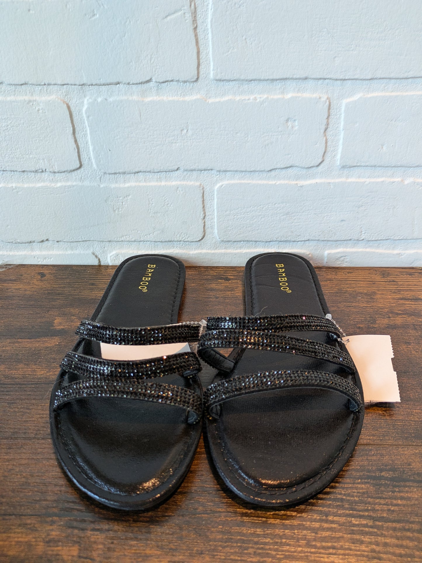 Black Sandals Flats Bamboo, Size 7.5