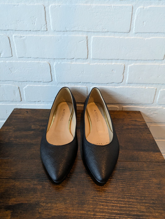 Black Shoes Flats Mishall, Size 8