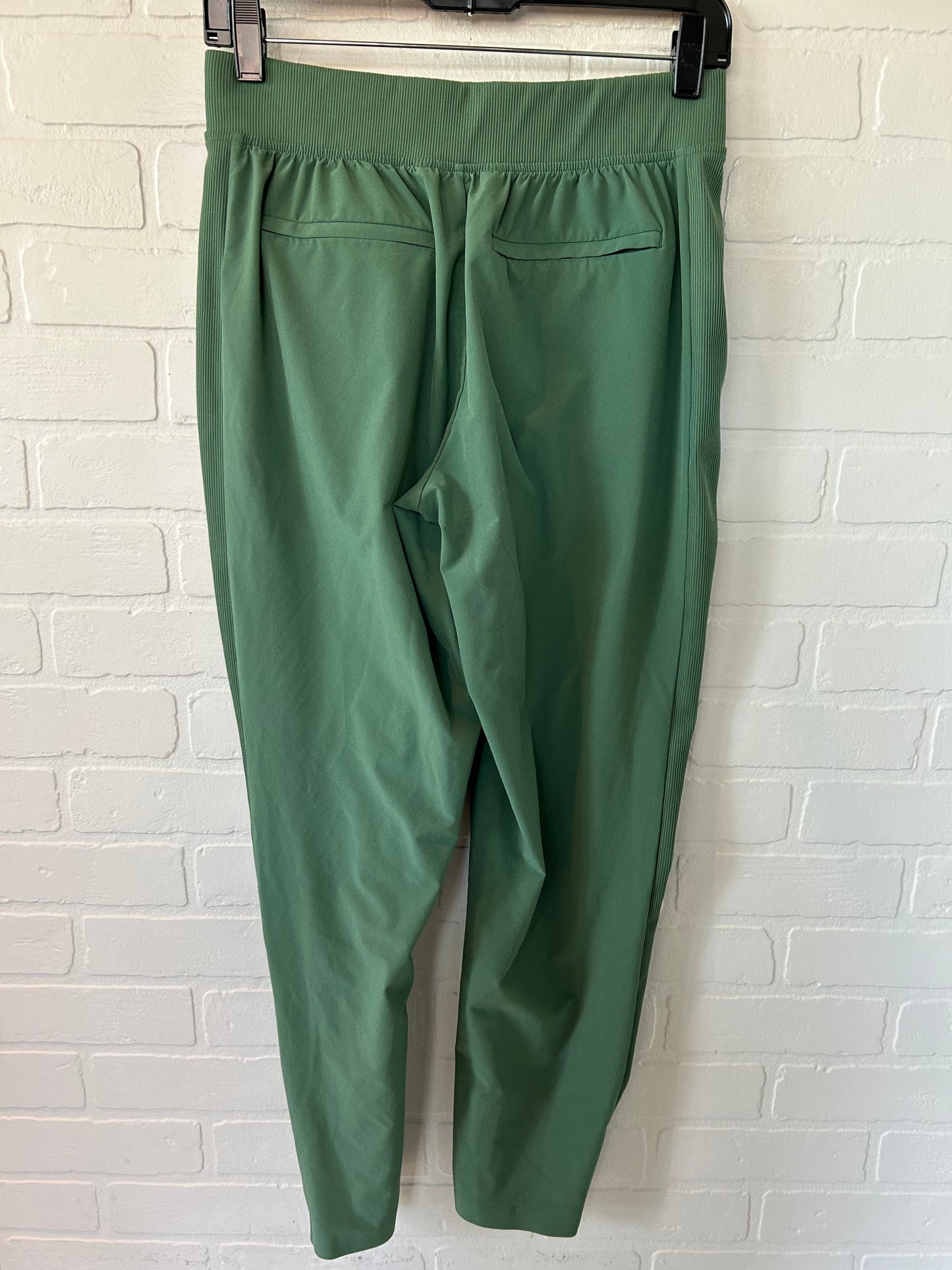 Green Athletic Pants Athleta, Size 4