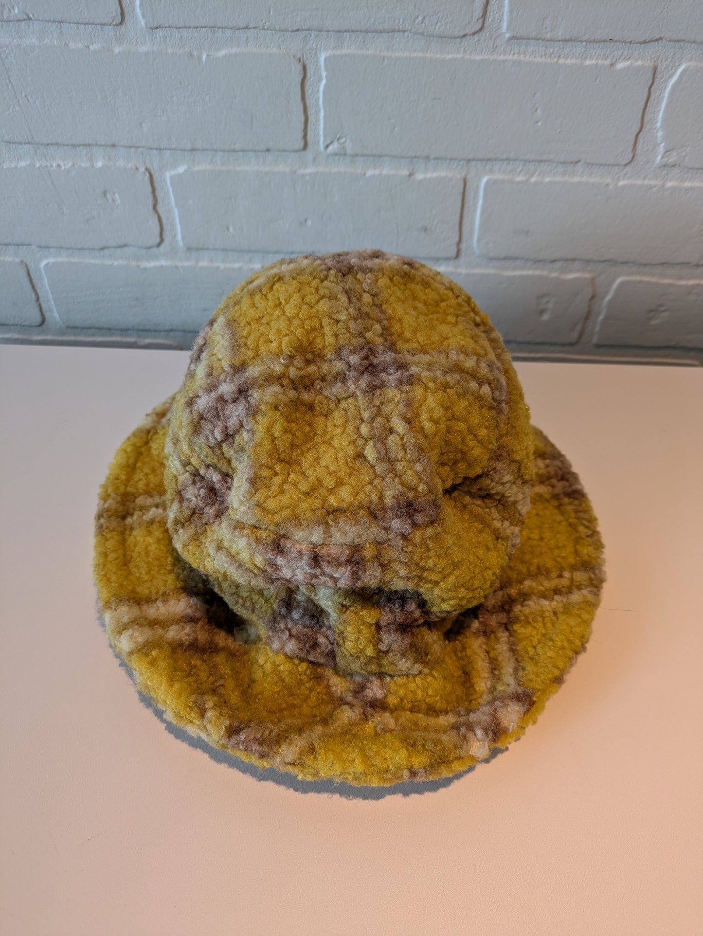 Hat Bucket By Clothes Mentor