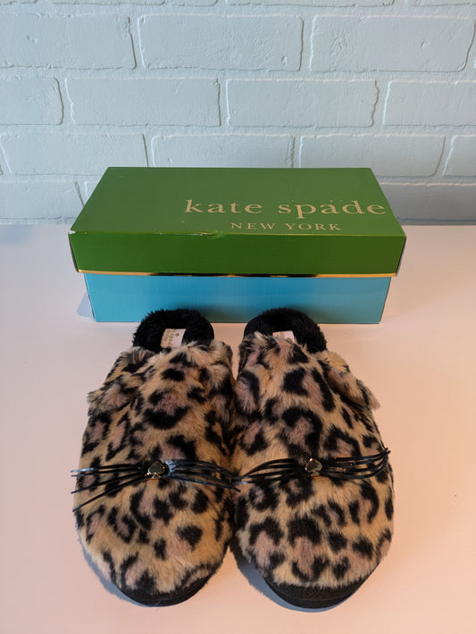 Slippers Designer By Kate Spade In Animal Print