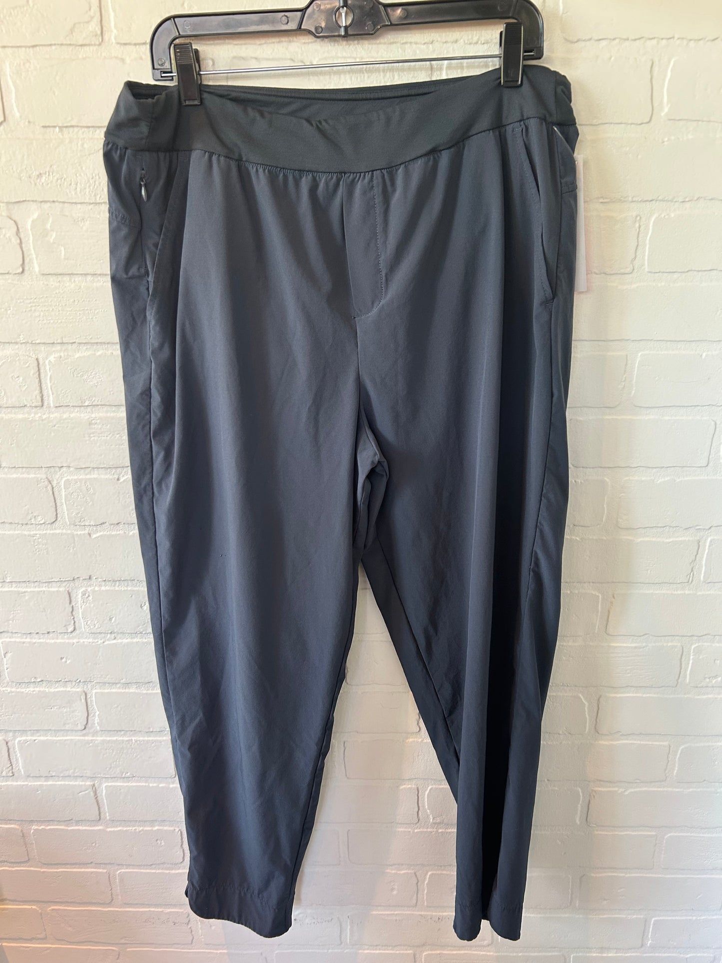 Athletic Pants By Zella In Blue, Size: 18