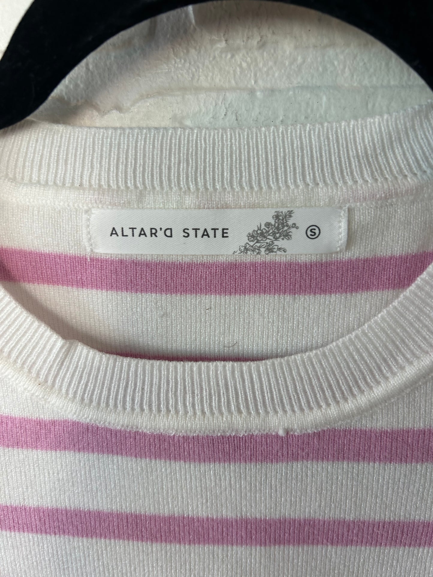 Sweater Short Sleeve By Altard State In Pink & White, Size: S