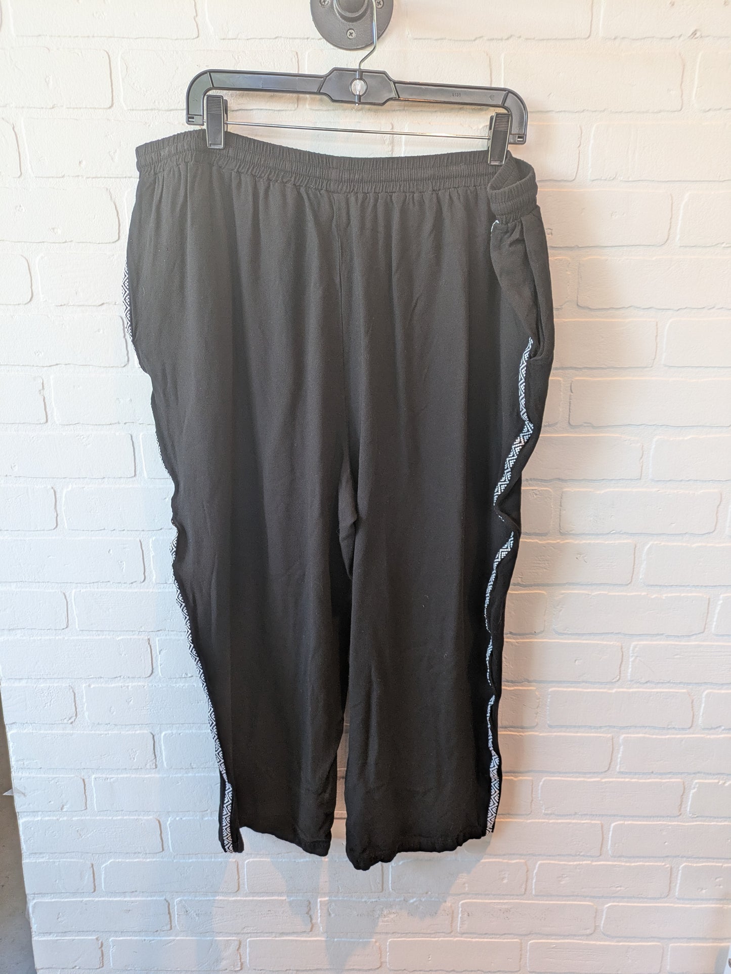 Pants Other By Dr2 In Black & White, Size: 20