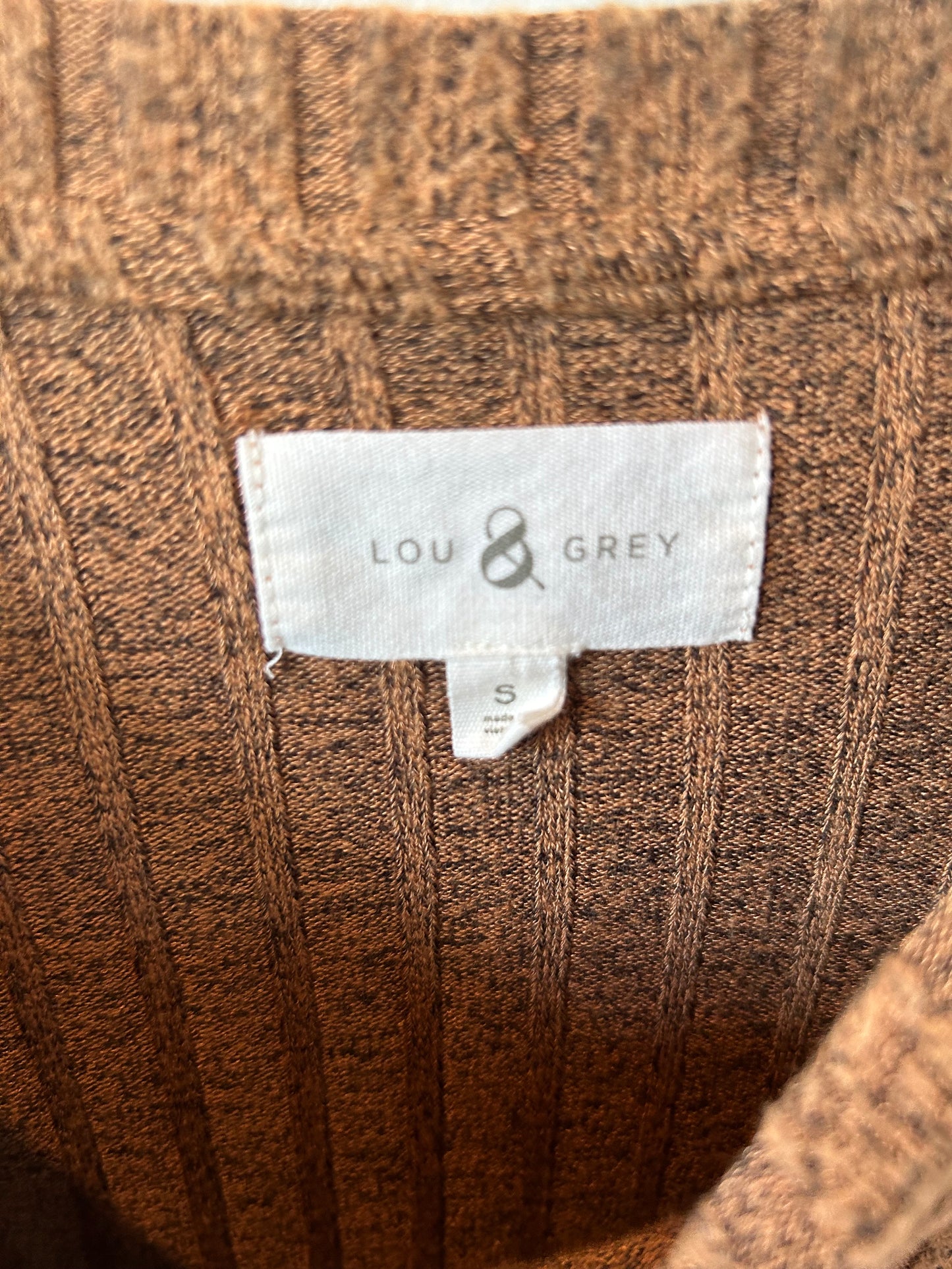 Top Long Sleeve By Lou And Grey In Brown, Size: S