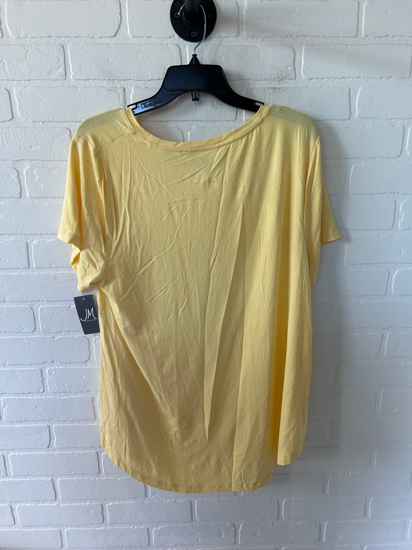 Top Short Sleeve By Jm Collections In Yellow, Size: Xl