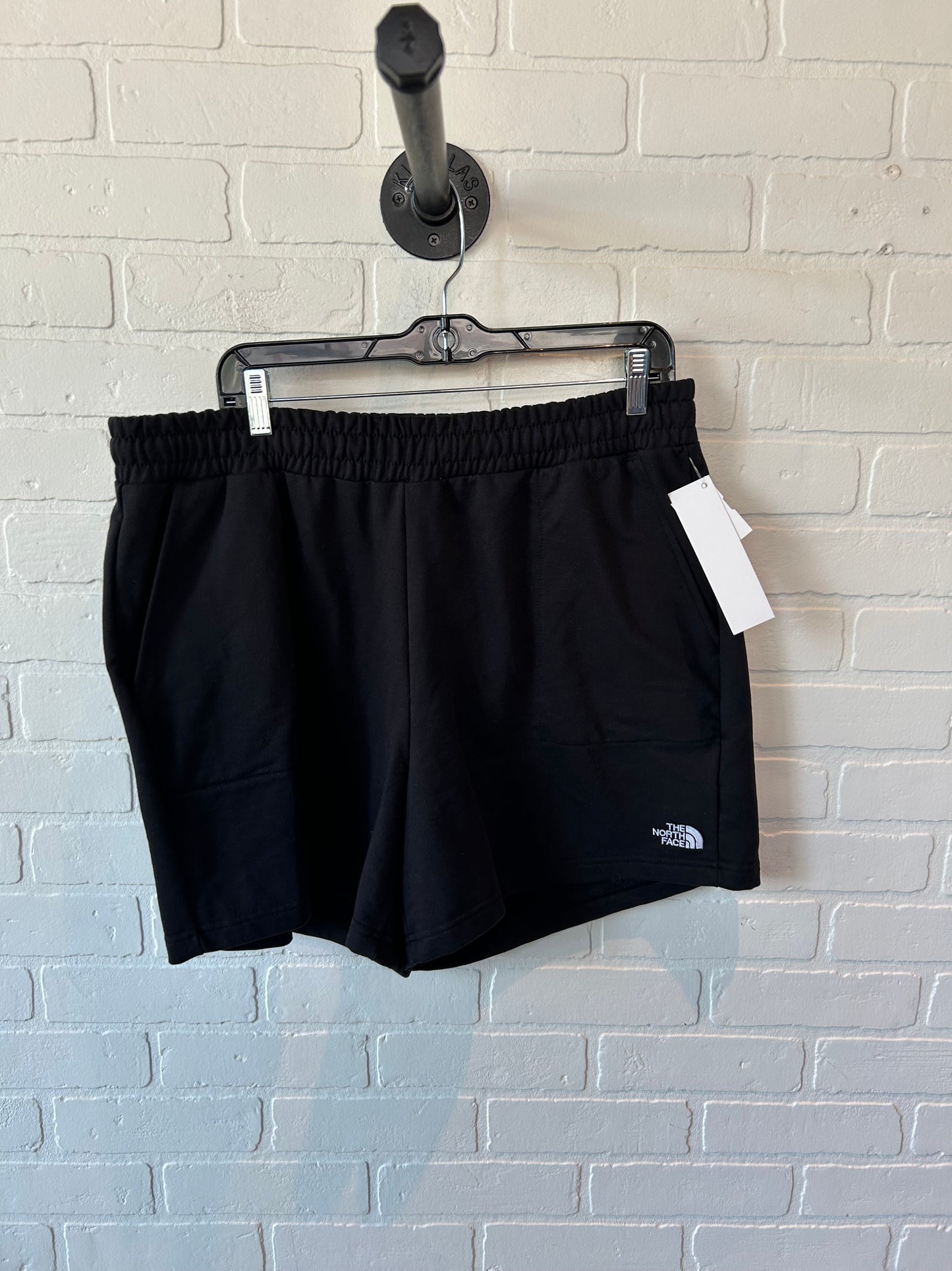 Shorts By The North Face In Black, Size: 14