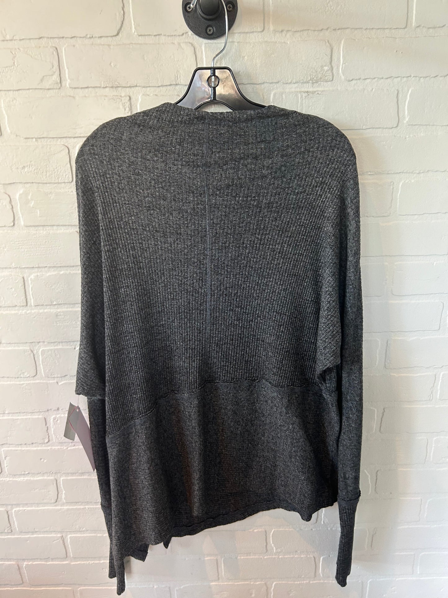 Top Long Sleeve By We The Free In Grey, Size: Xs