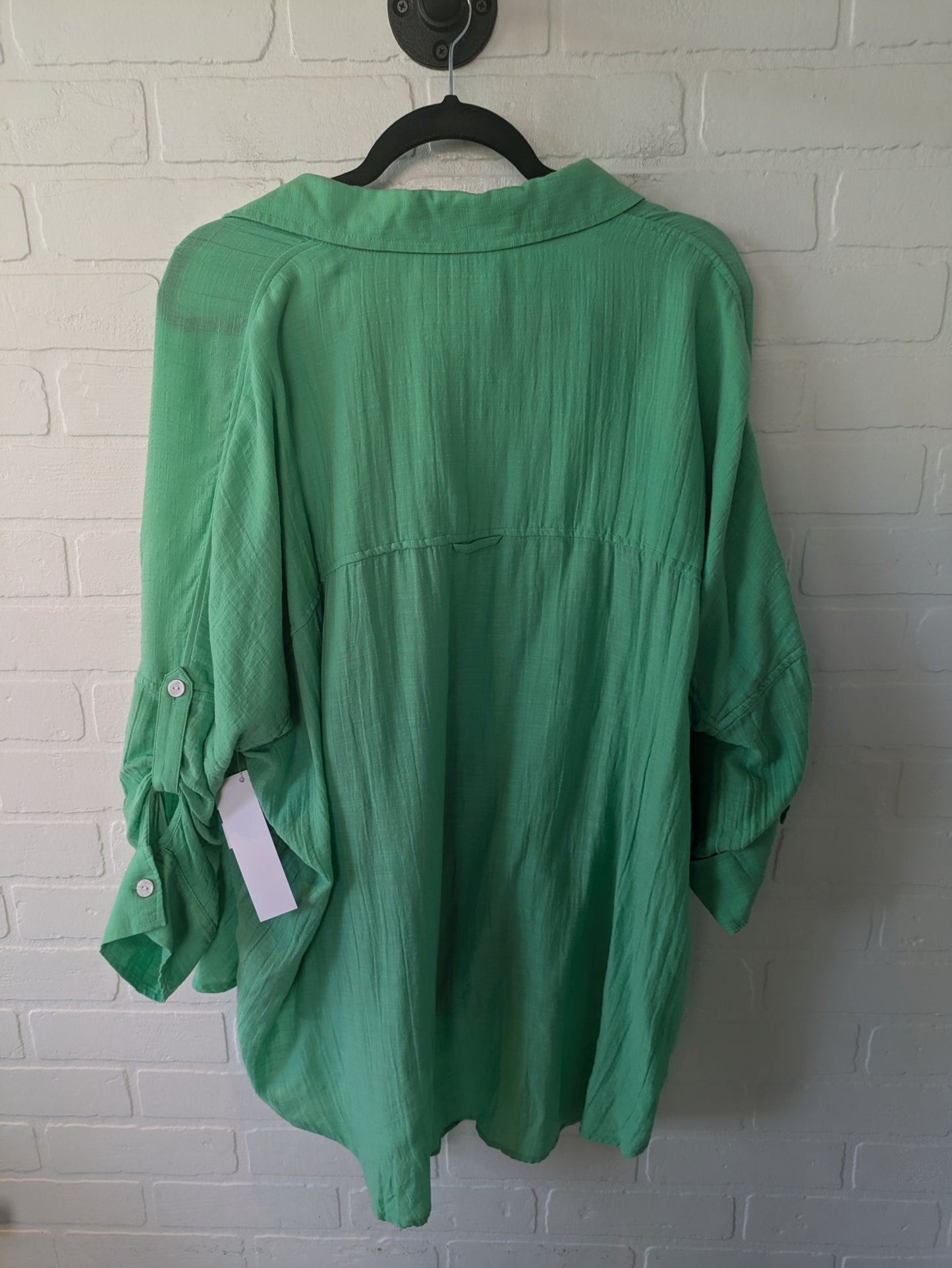 Top Long Sleeve By American Eagle In Green, Size: Xs