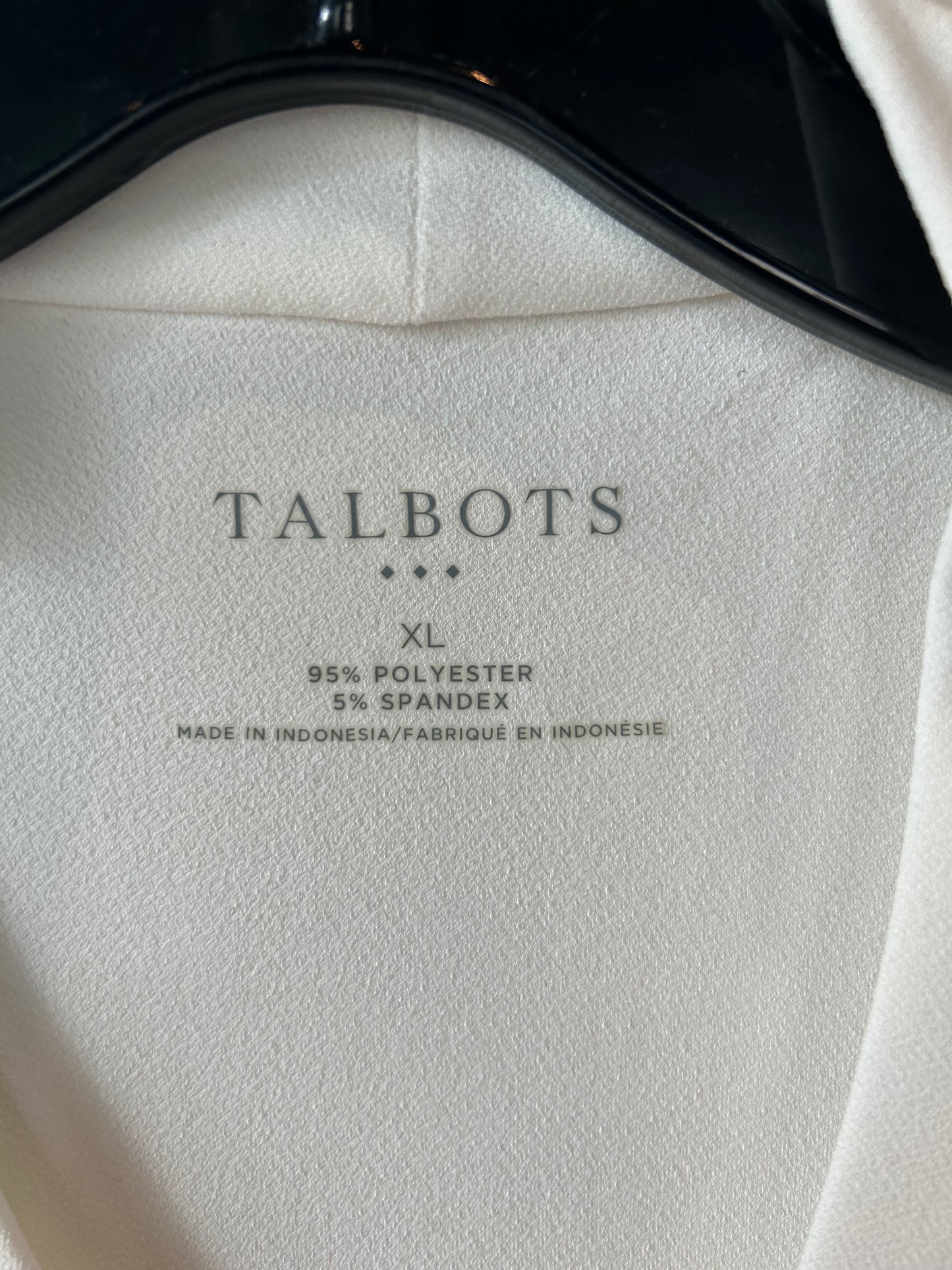 Top Sleeveless By Talbots In White, Size: Xl