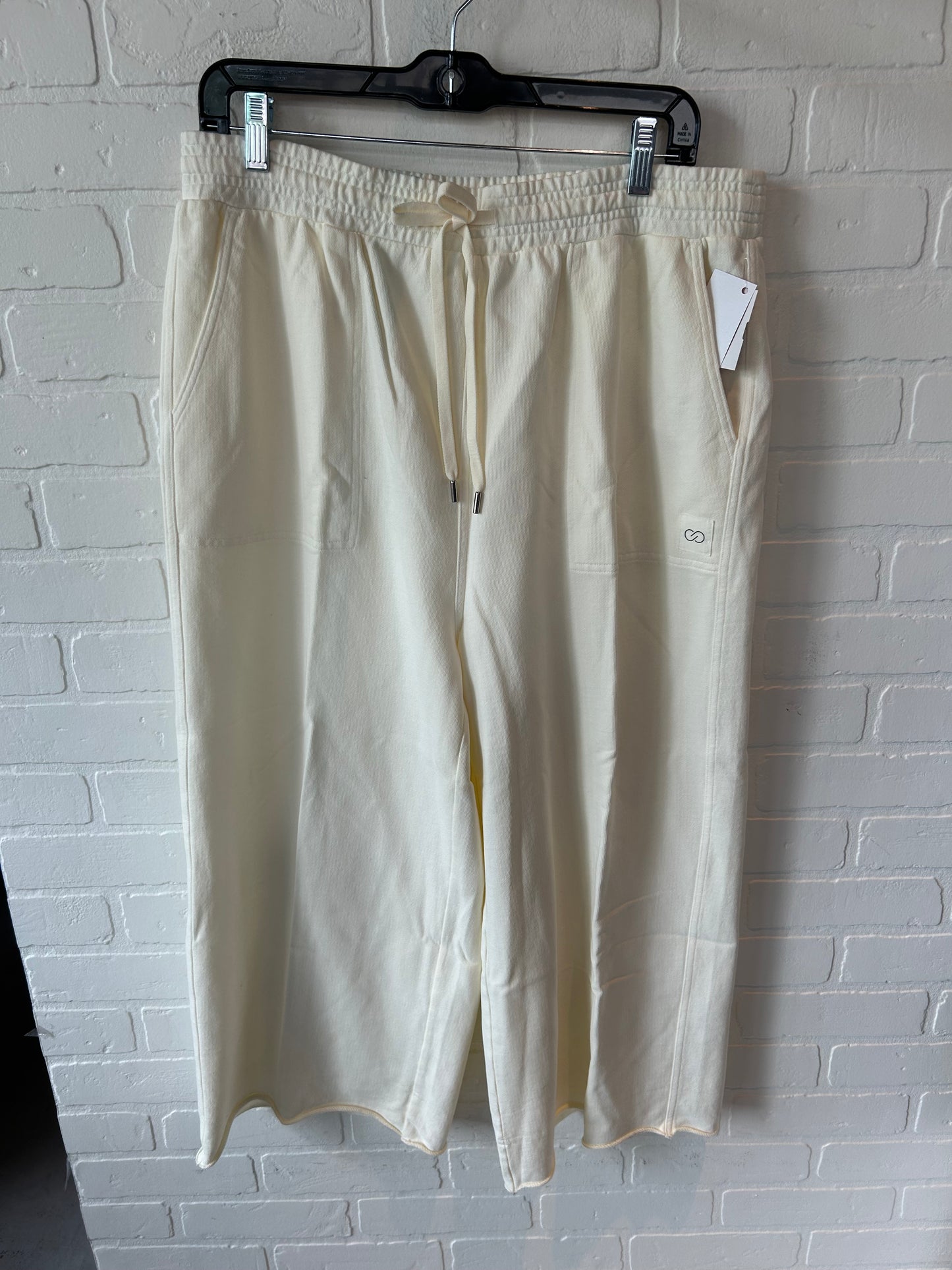 Athletic Pants By Calia In Cream, Size: 12