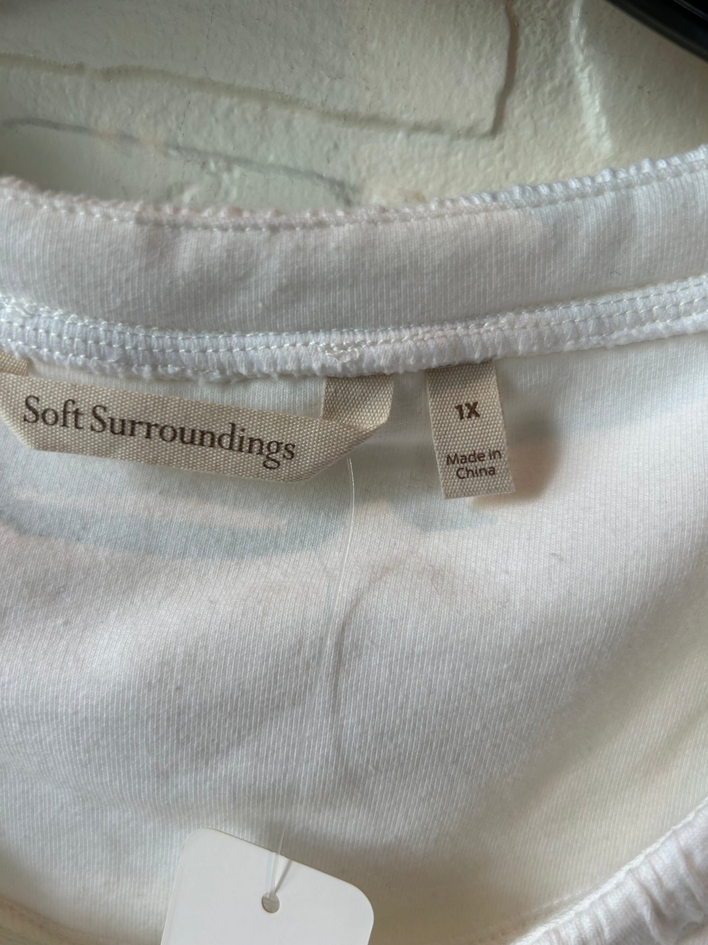 Sweatshirt Crewneck By Soft Surroundings In Cream, Size: 1x