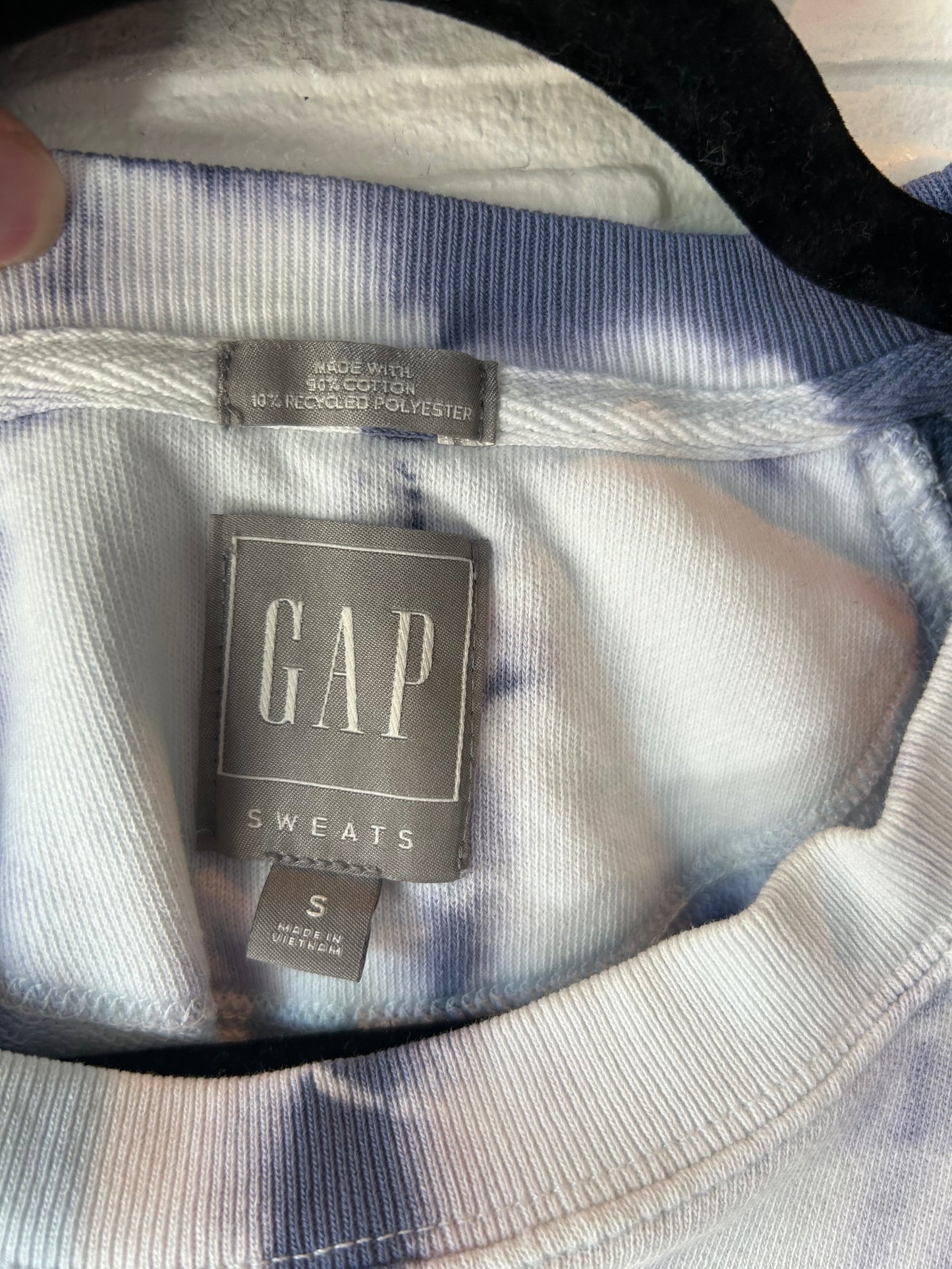 Top Short Sleeve By Gap In Purple & White, Size: S