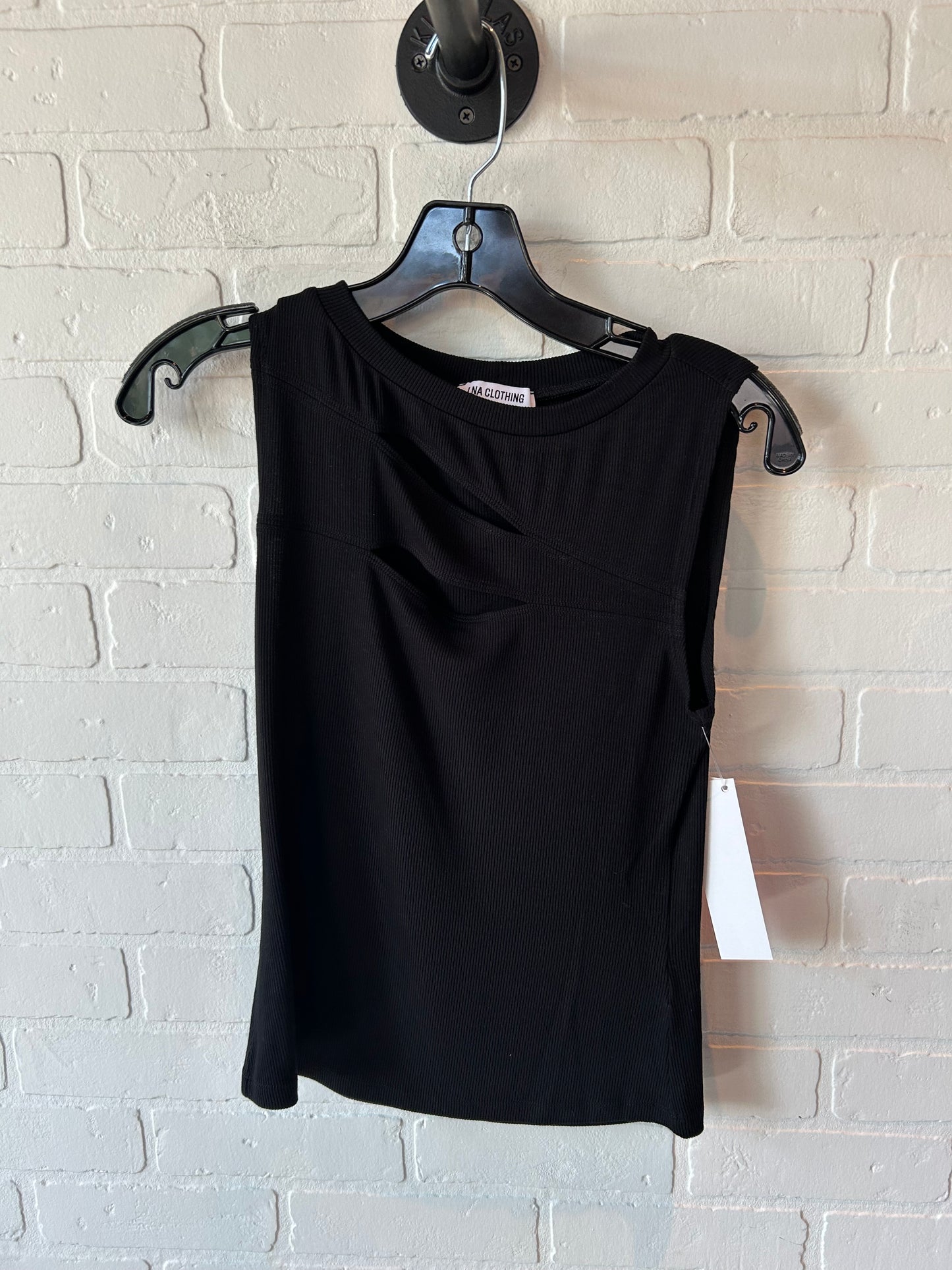 Top Sleeveless By Clothes Mentor In Black, Size: M