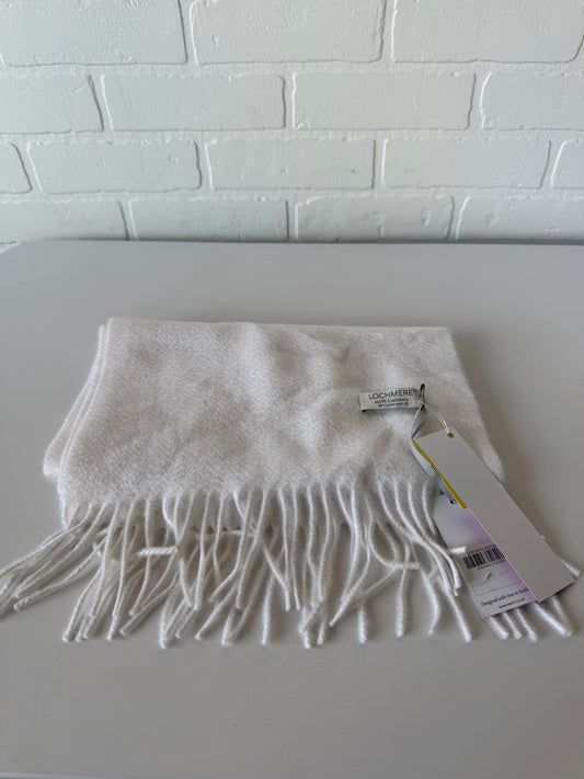 Scarf Winter By Clothes Mentor In White