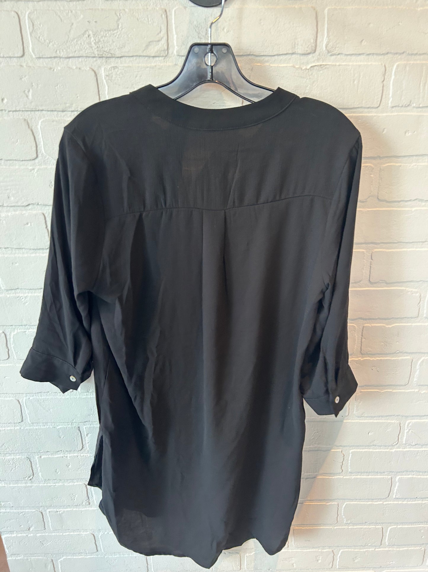 Top Long Sleeve By Clothes Mentor In Black, Size: M