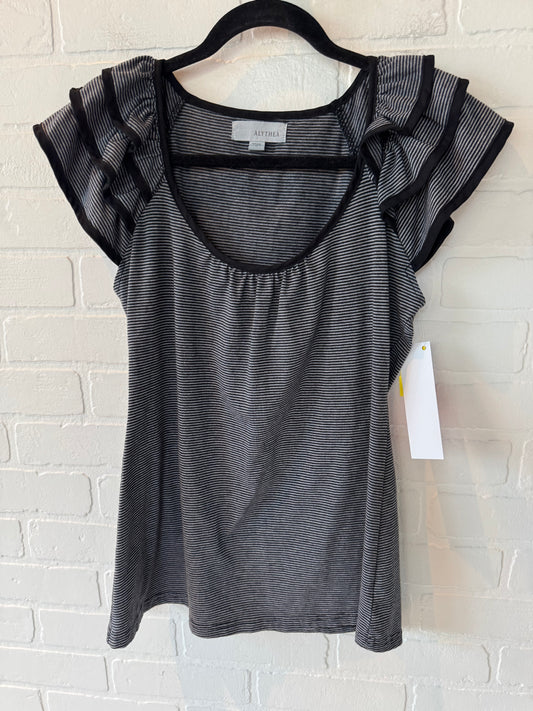 Top Short Sleeve By Clothes Mentor In Black & Grey, Size: M