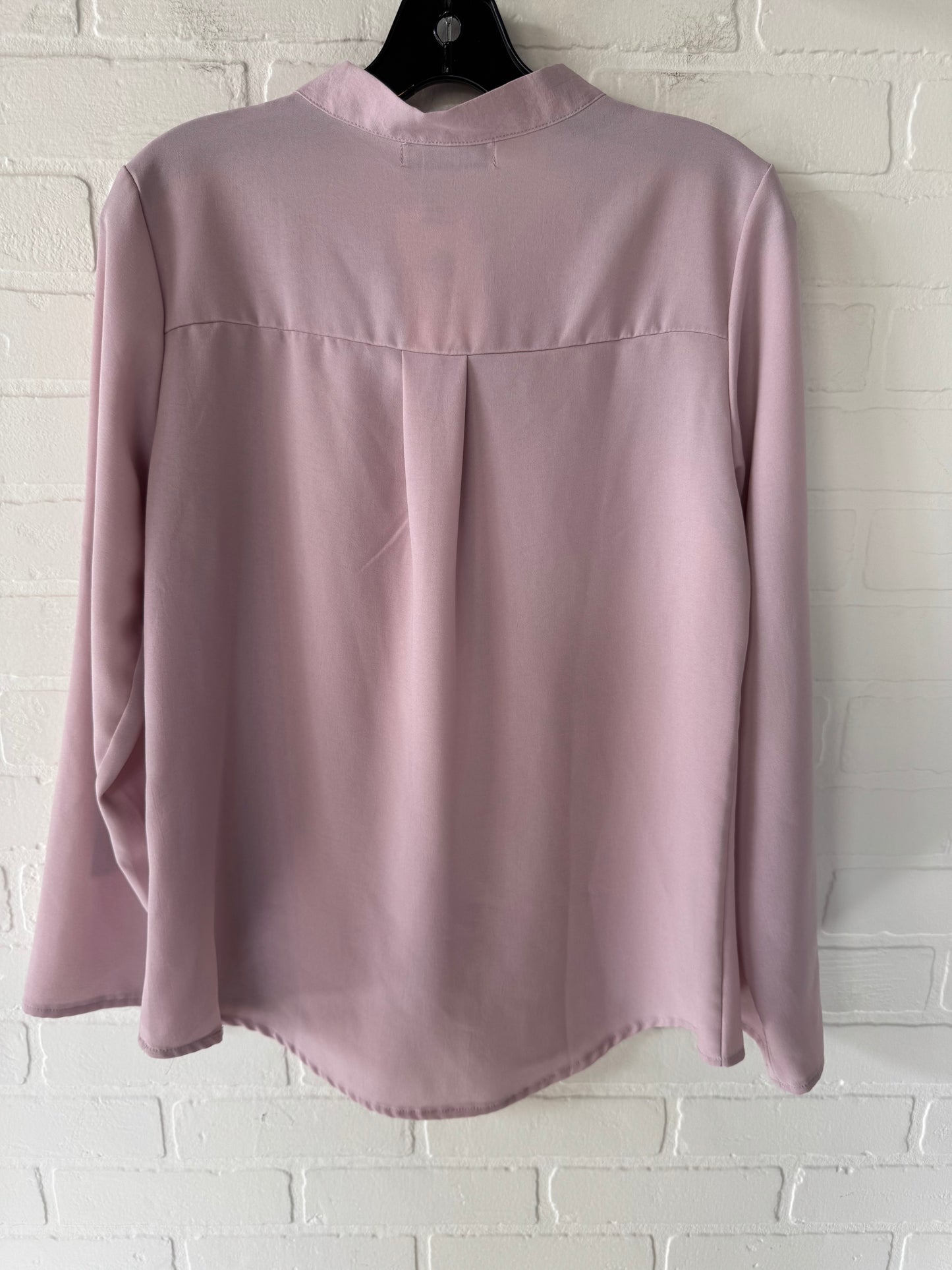 Top Long Sleeve By Clothes Mentor In Pink, Size: M