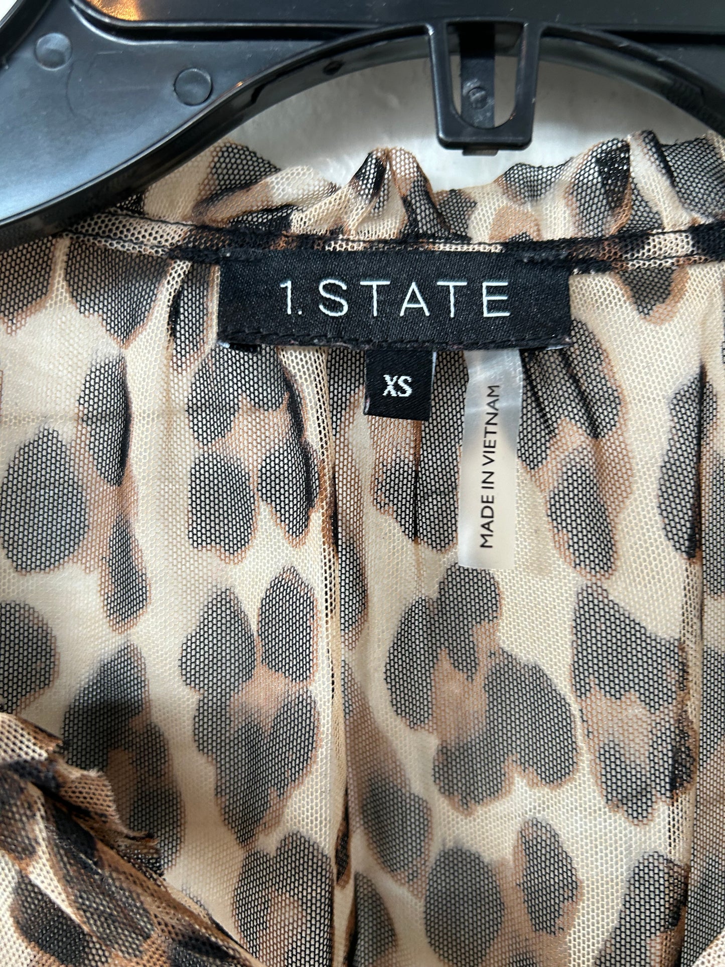 Top Long Sleeve By 1.state  Size: Xs