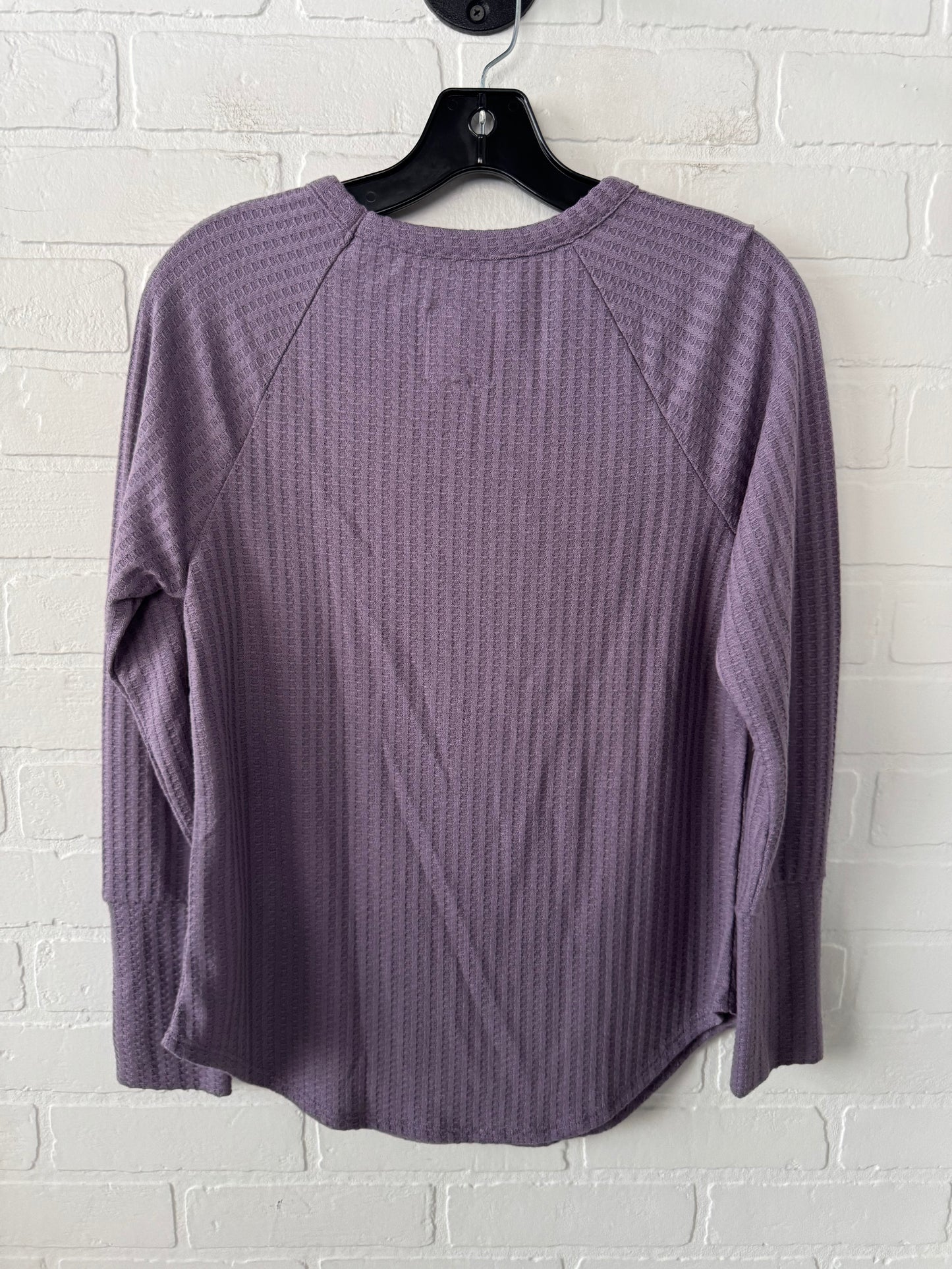 Top Long Sleeve By Chaser In Purple, Size: S