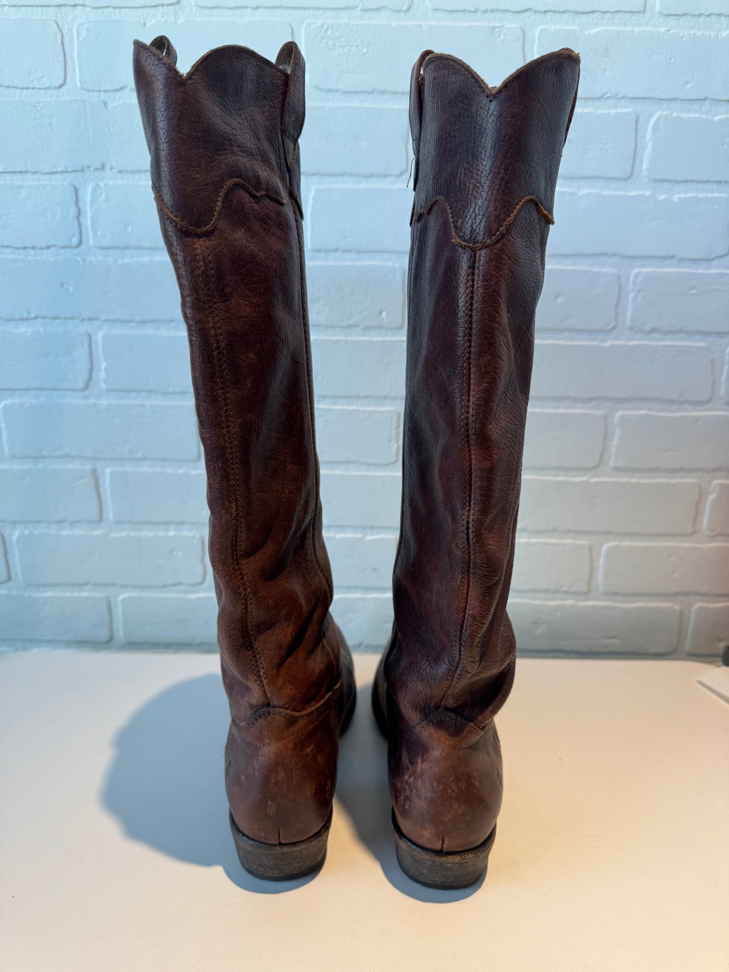 Boots Designer By Frye In Brown, Size: 9.5