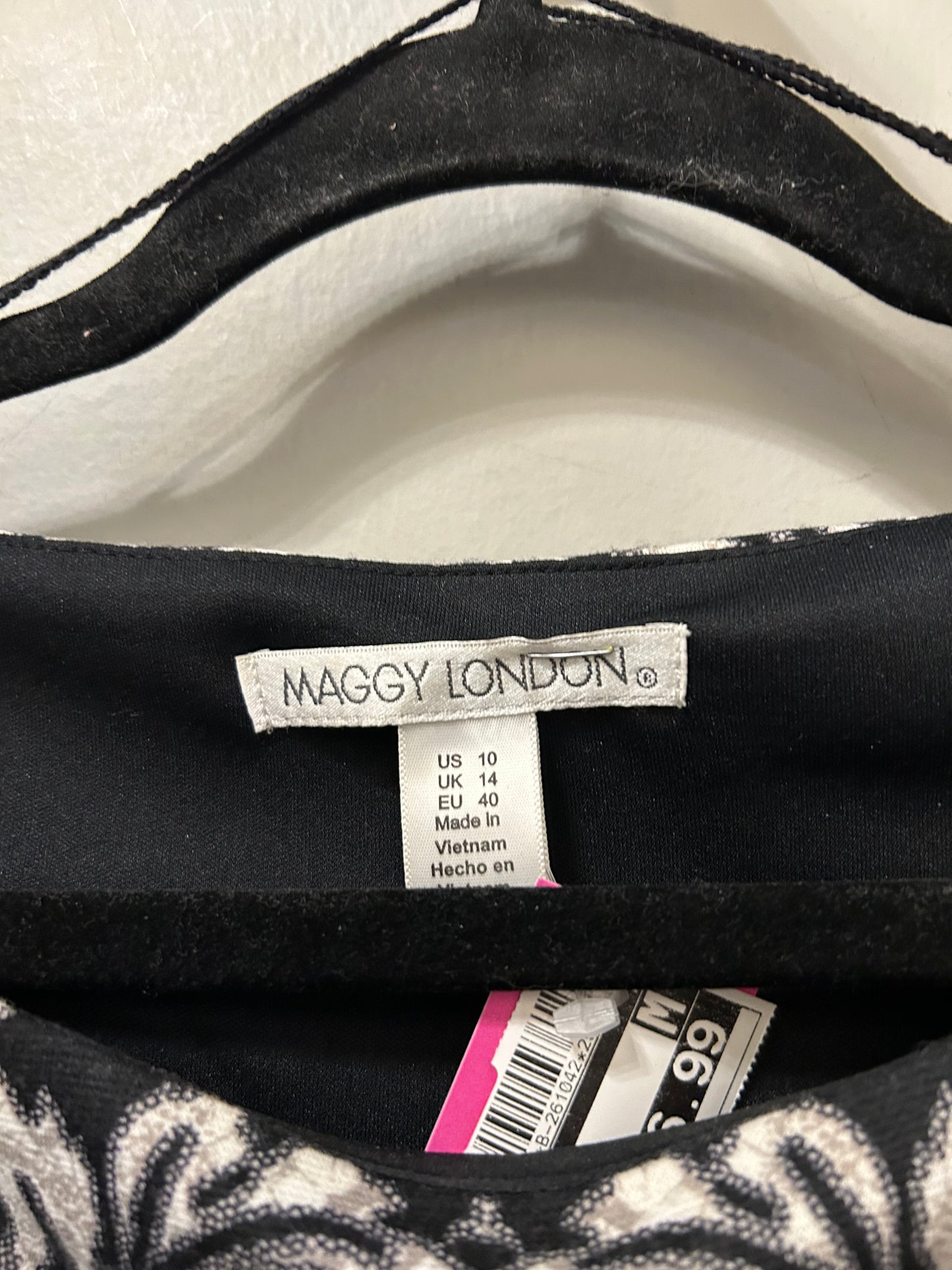 Dress Work By Maggy London In Black & Grey, Size: M