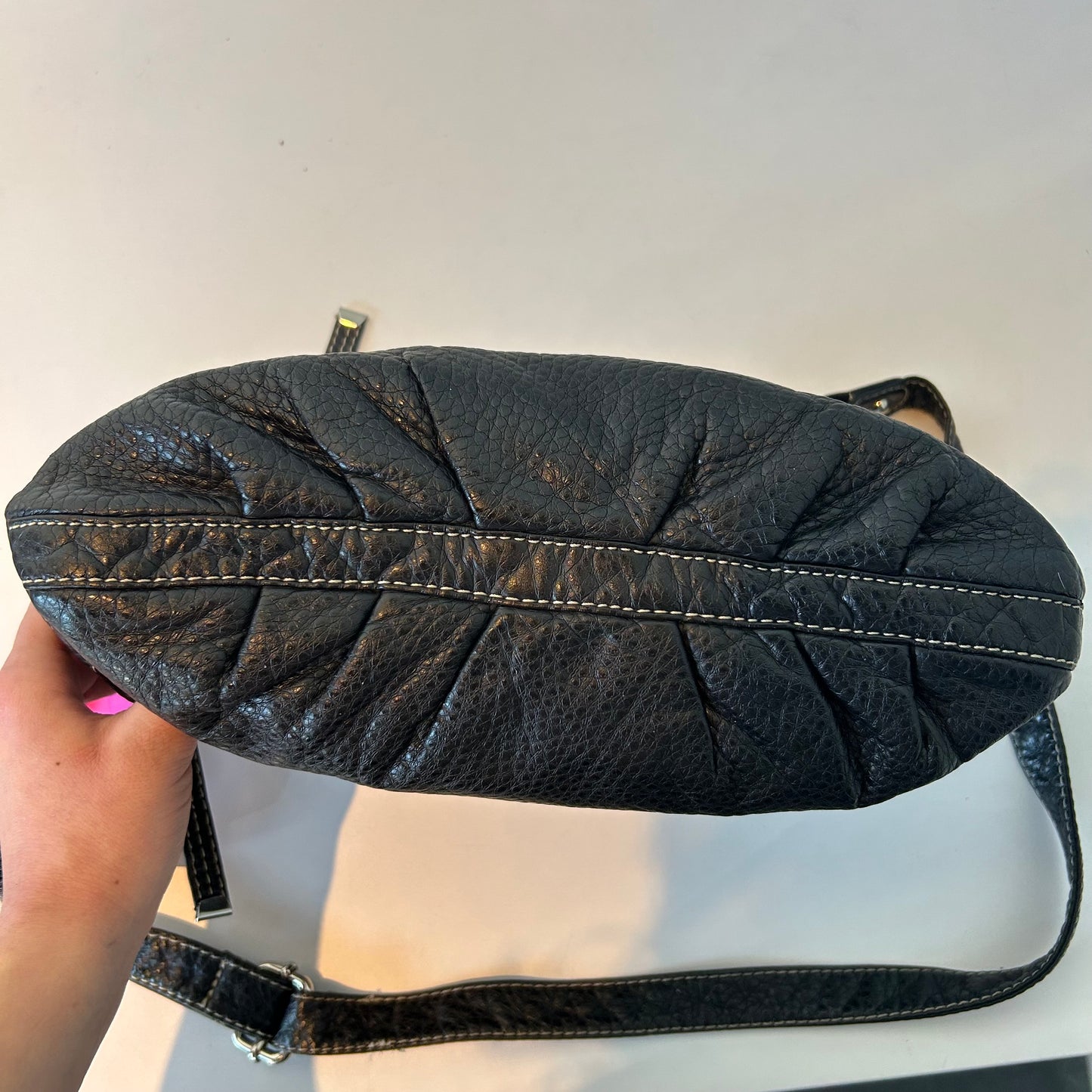 Handbag By Clothes Mentor, Size: Medium